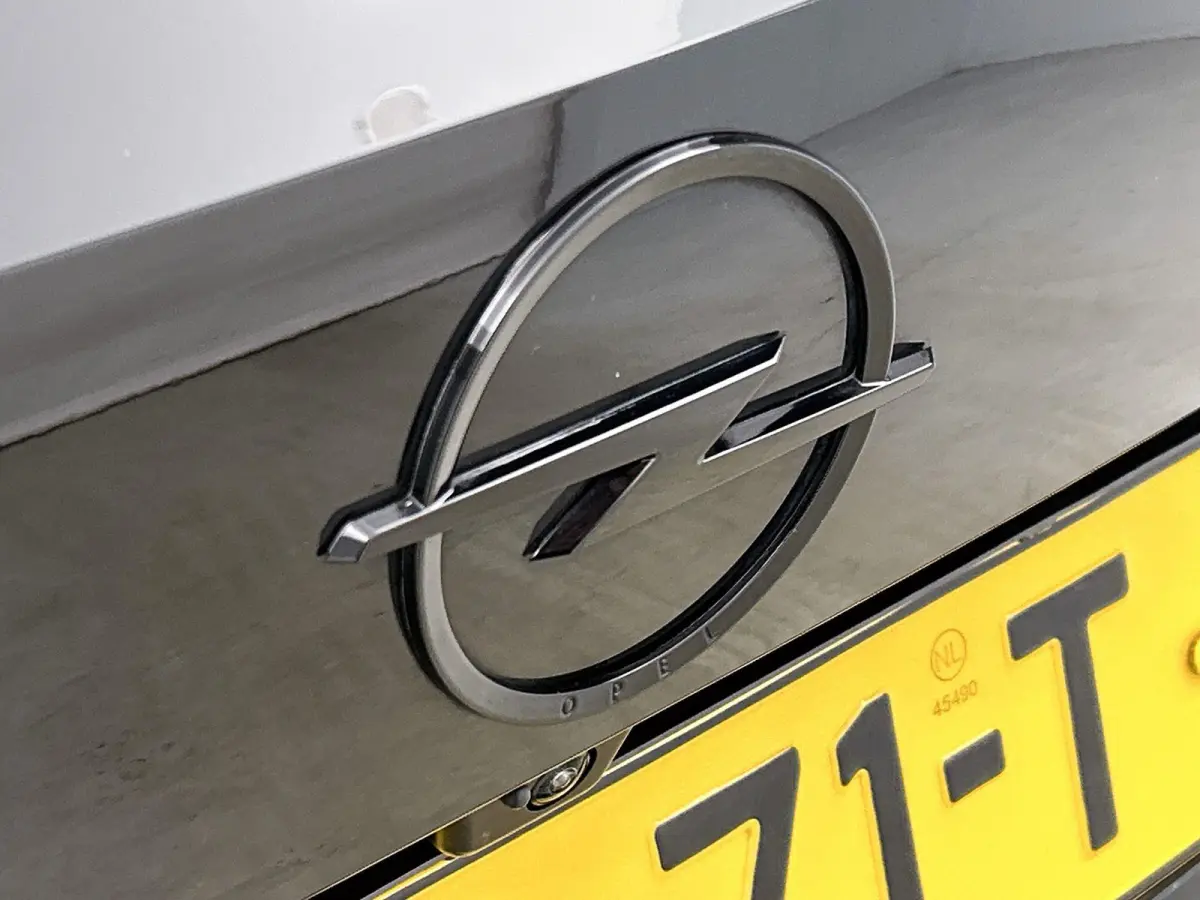 1.2 Turbo Hybrid GS