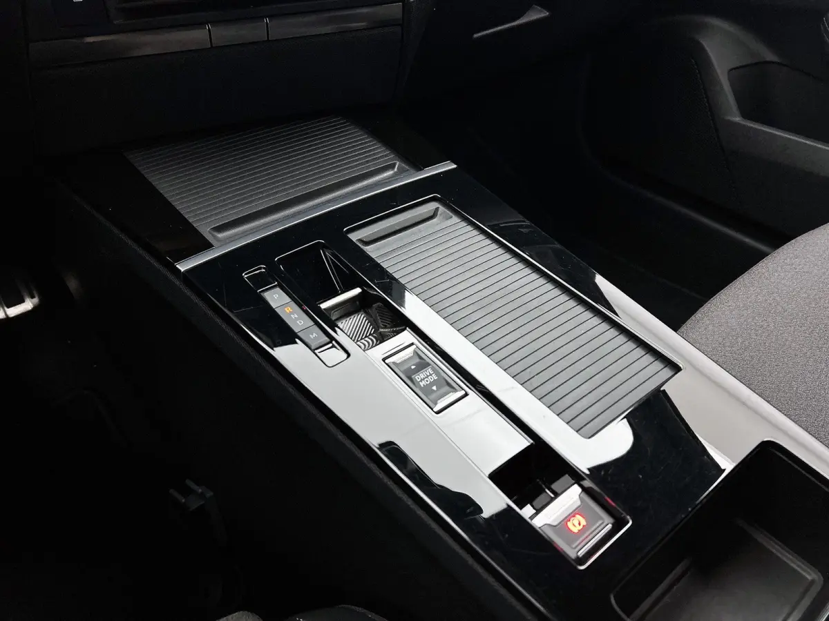 1.2 Turbo Hybrid GS