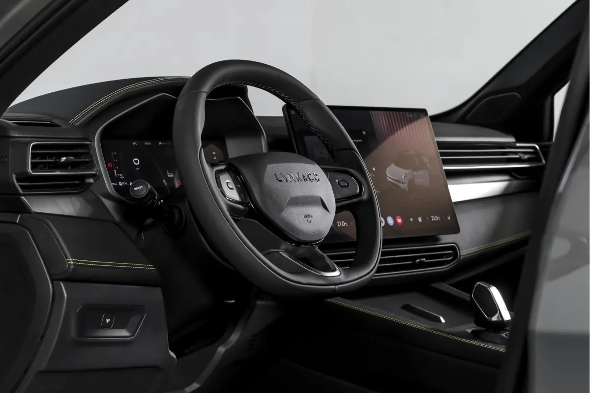 1.5 PHEV 276 PK More | S/K-panodak | Dig. Cockpit | Stoel-+Stuurverw. | 360 Camera | Adapt. Cruise | Memory | Elek. klep | LM 20" | 5021