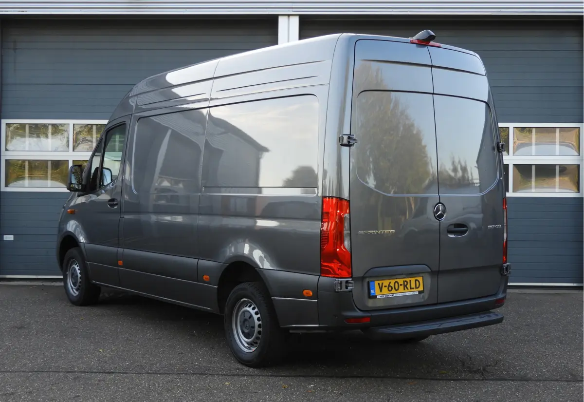 317 1.9 CDI L2H2 RWD AUT | LED | CAMERA | MBUX | CRUISE