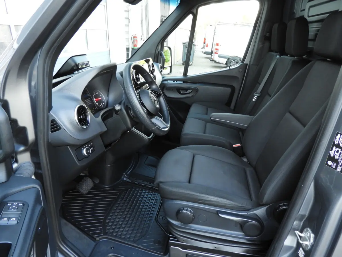 317 1.9 CDI L2H2 RWD AUT | LED | CAMERA | MBUX | CRUISE