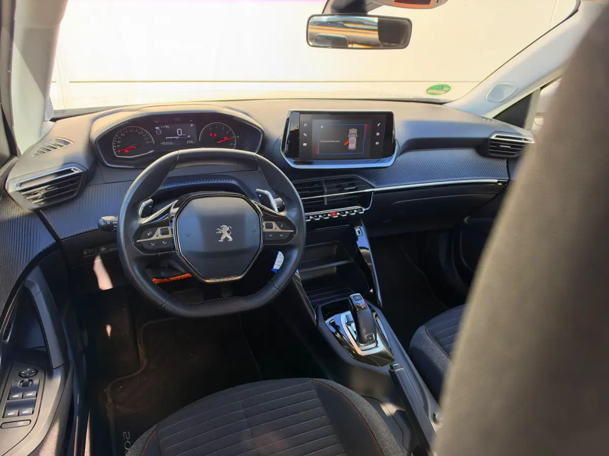 1.2 PureTech Active | Trekhaak | Cruise Control | Navigatie | Apple Carplay/Android Auto