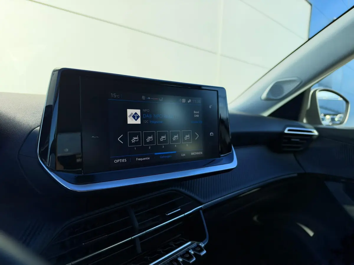1.2 PureTech Active | Trekhaak | Cruise Control | Navigatie | Apple Carplay/Android Auto