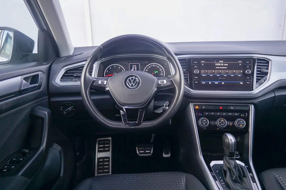 1.5 TSI 150pk DSG Style Business | Stoelverwarming | Navigatie | Blackstyle