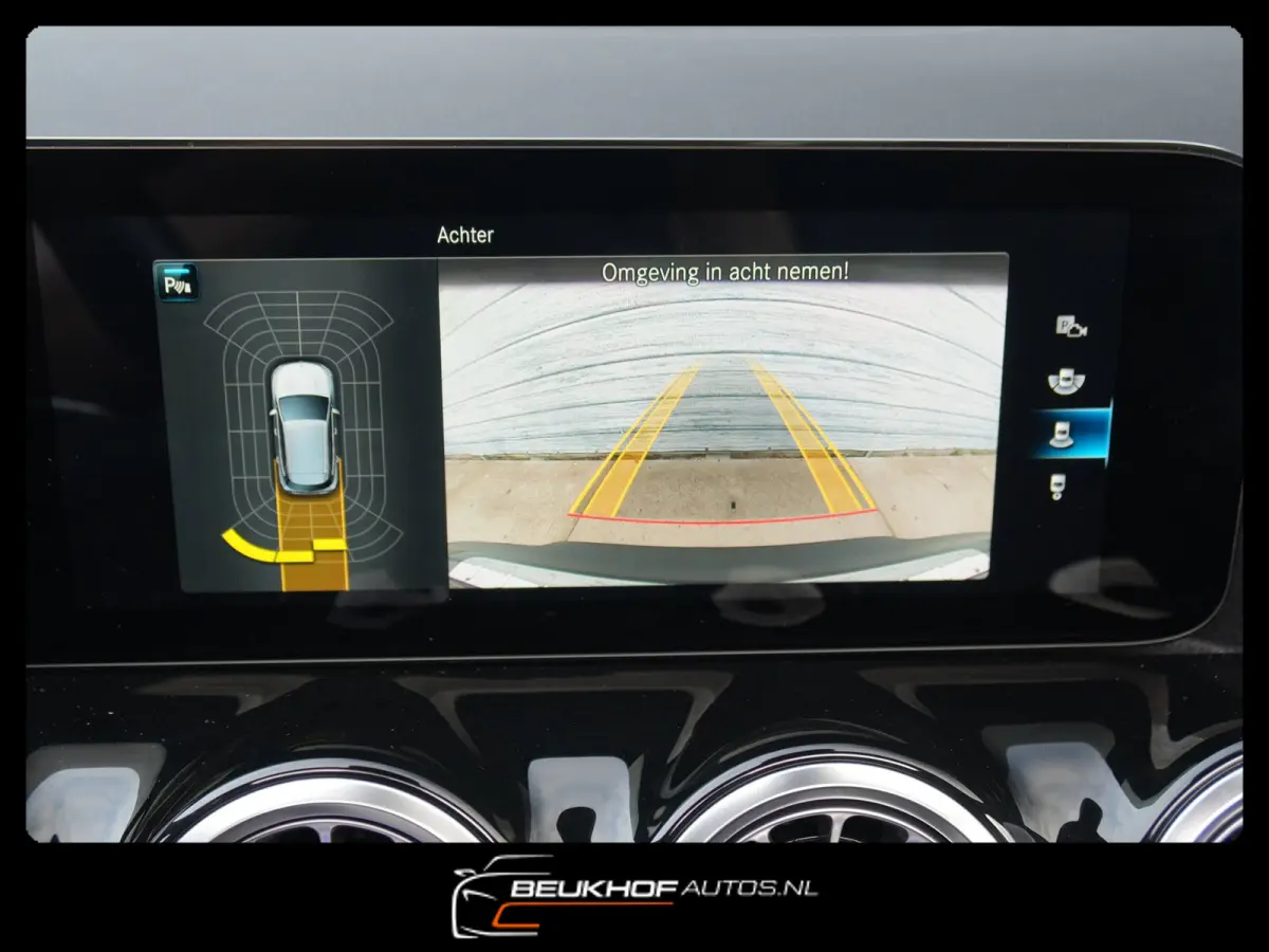250 Business Luxury 67kWh Pano Leer Soh95%