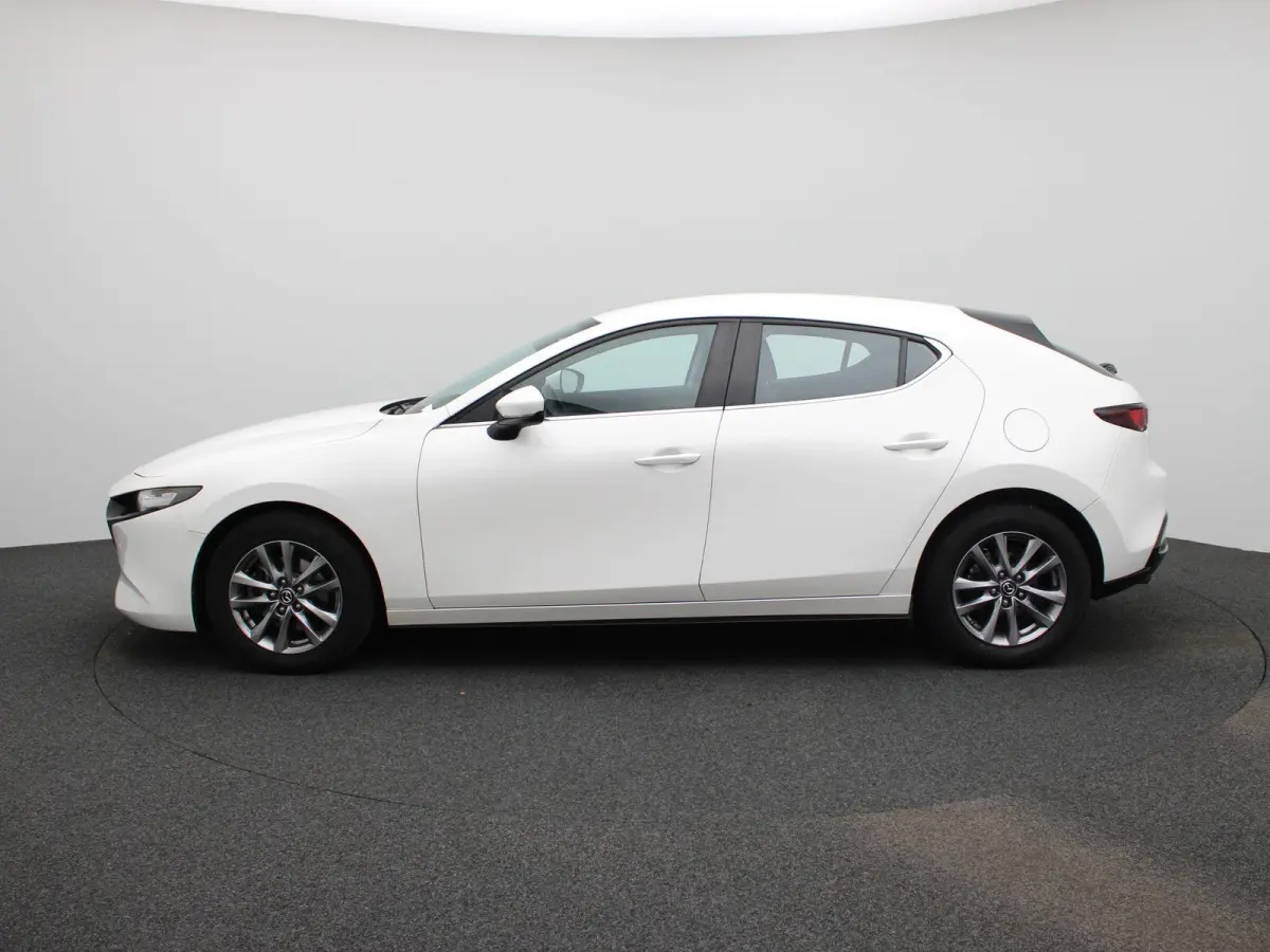 2.0 e-SkyActiv-X M Hybrid 180 Comfort met Bose | Apple Carplay/Android Auto | Stoelverwarming | Parkeersensoren | Achteruitrijcamera |