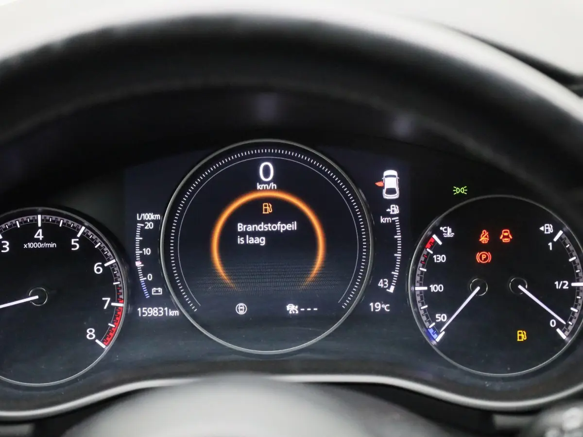 2.0 e-SkyActiv-X M Hybrid 180 Comfort met Bose | Apple Carplay/Android Auto | Stoelverwarming | Parkeersensoren | Achteruitrijcamera |