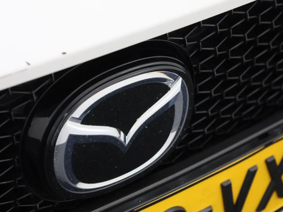 2.0 e-SkyActiv-X M Hybrid 180 Comfort met Bose | Apple Carplay/Android Auto | Stoelverwarming | Parkeersensoren | Achteruitrijcamera |