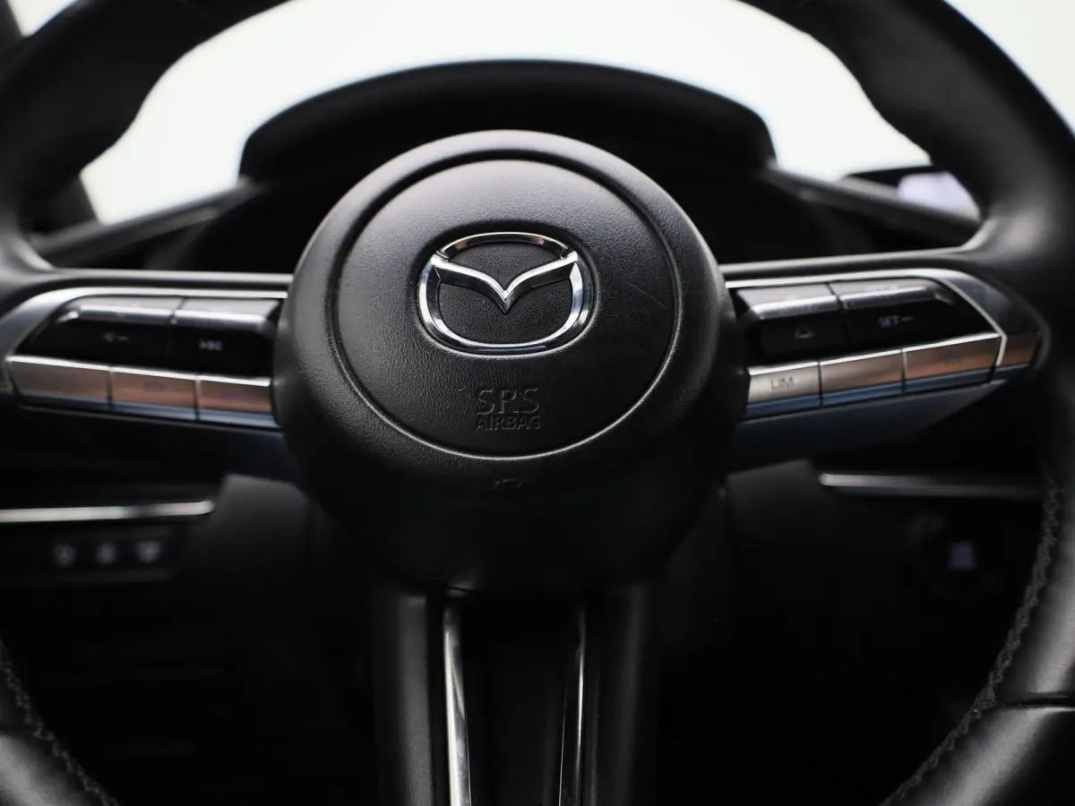 2.0 e-SkyActiv-X M Hybrid 180 Comfort met Bose | Apple Carplay/Android Auto | Stoelverwarming | Parkeersensoren | Achteruitrijcamera |