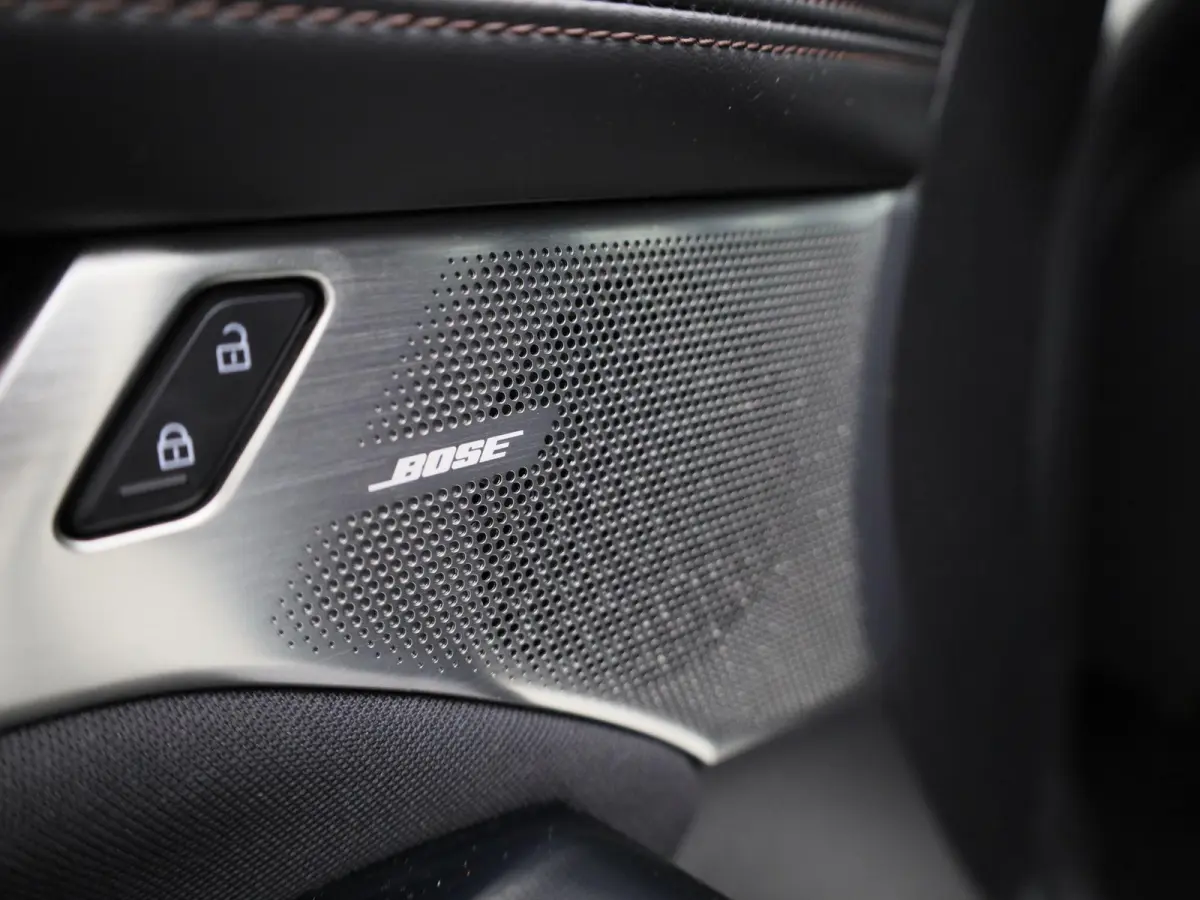 2.0 e-SkyActiv-X M Hybrid 180 Comfort met Bose | Apple Carplay/Android Auto | Stoelverwarming | Parkeersensoren | Achteruitrijcamera |