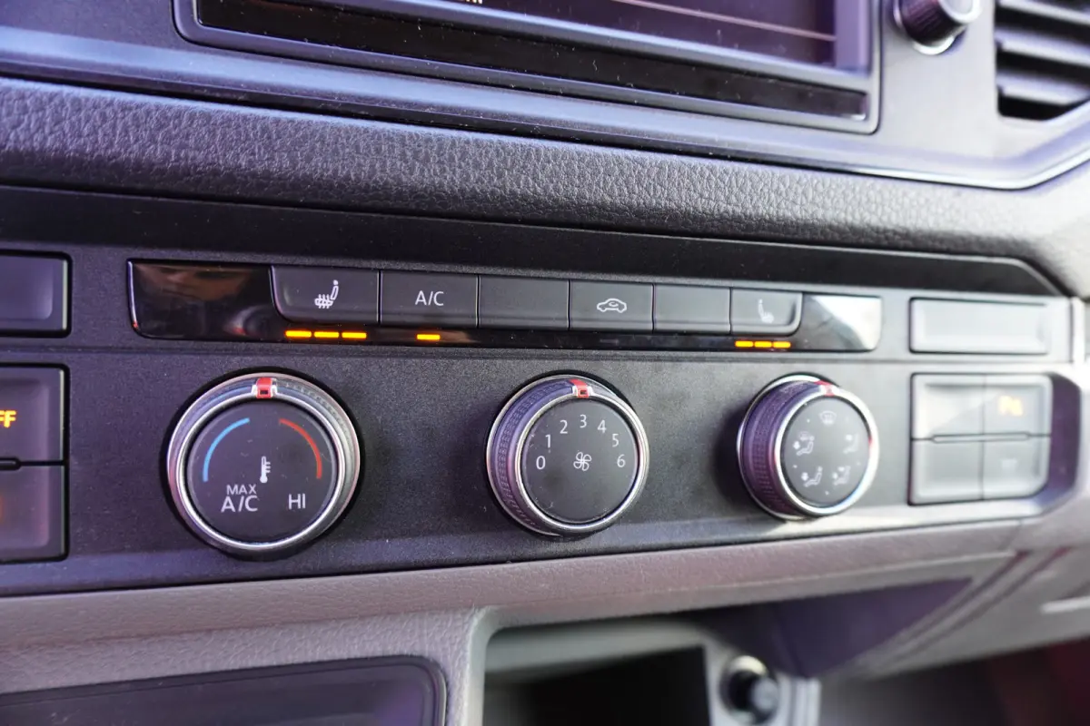 180pk Automaat L3H3/L2H2 LED Apple Carplay Camera Navigatie Parkeersensoren Stuur + Stoelverwarming ACC
