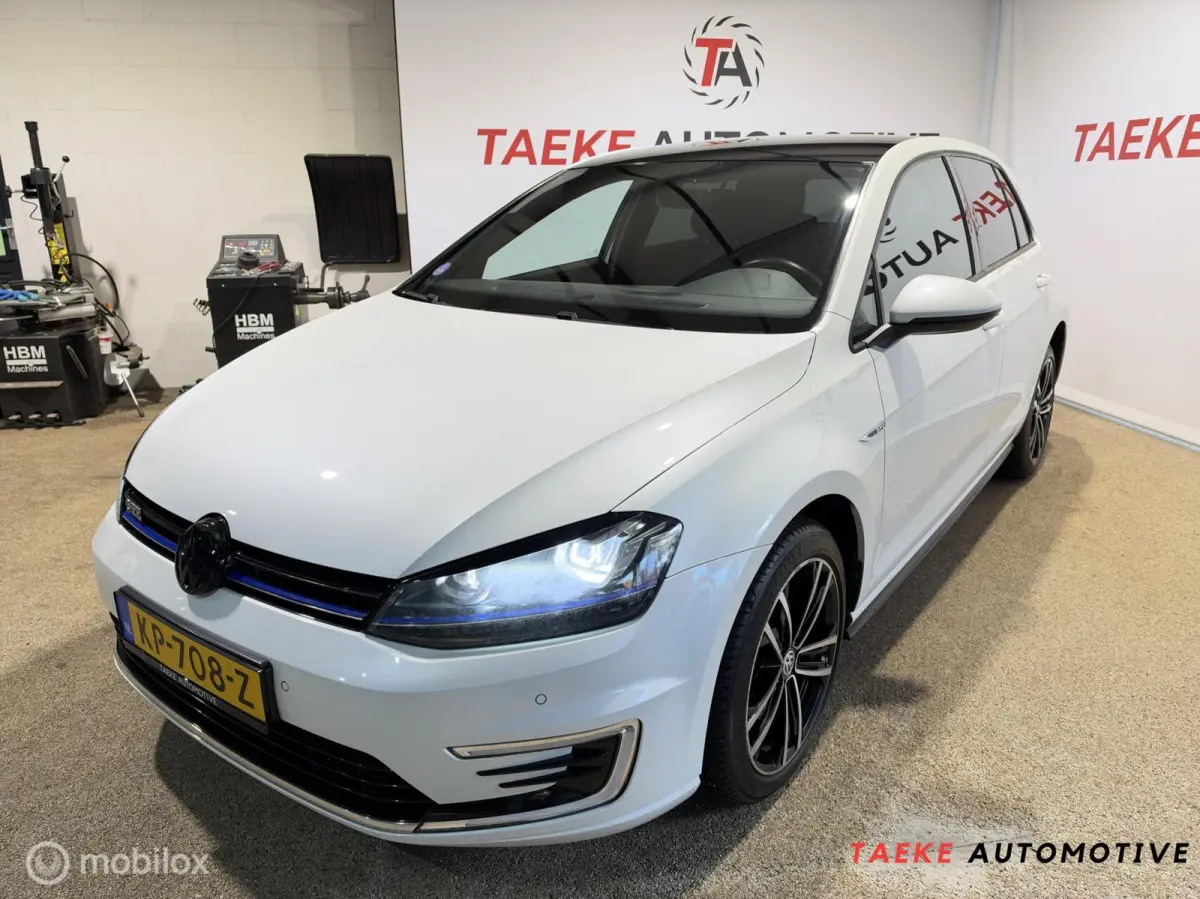 1.4 TSI GTE CLIMA/CRUISE/NAP/CAMERA/BTWAUTO