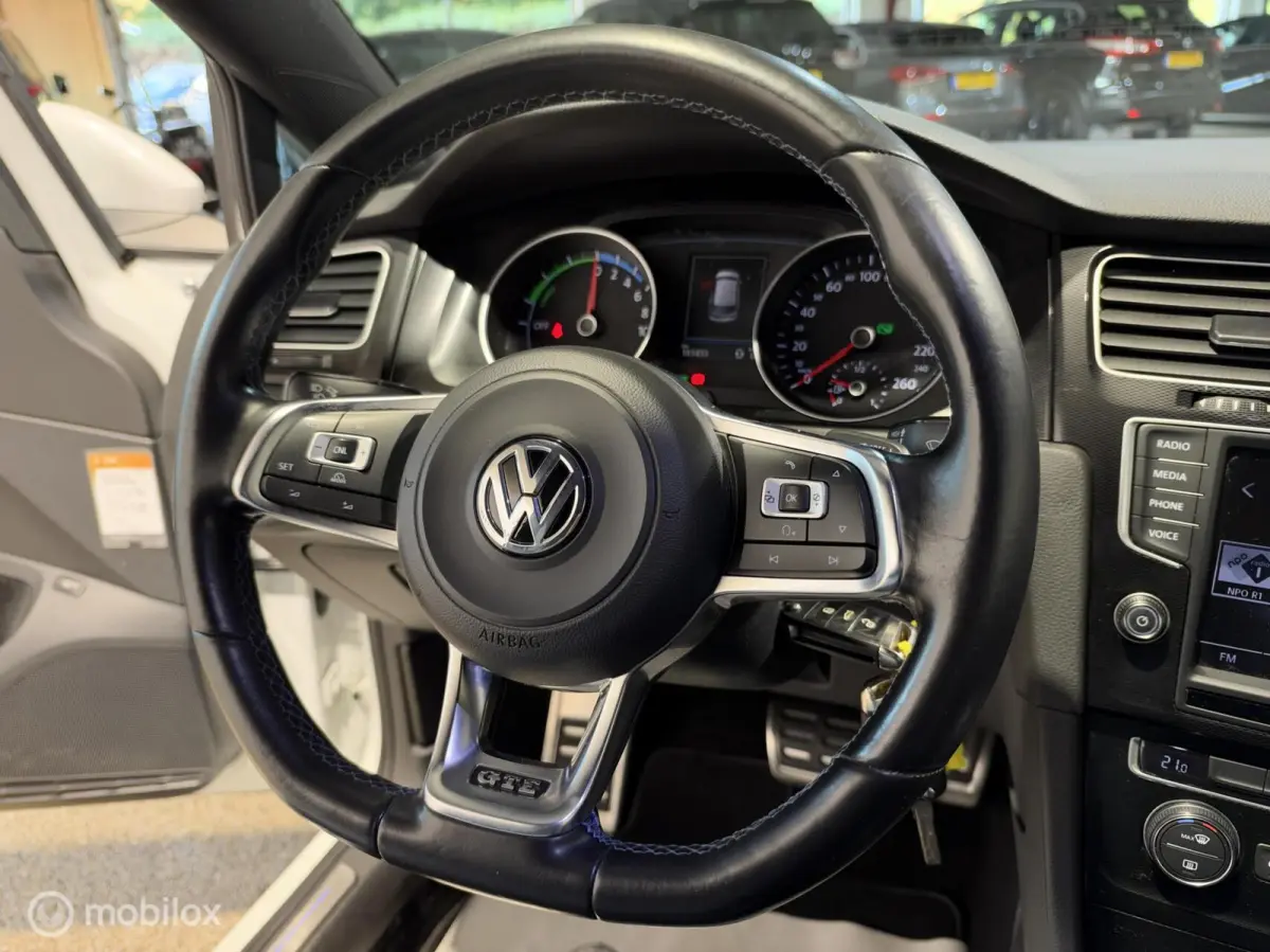 1.4 TSI GTE CLIMA/CRUISE/NAP/CAMERA/BTWAUTO