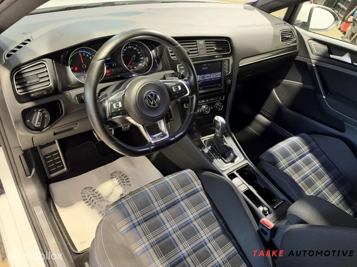 1.4 TSI GTE CLIMA/CRUISE/NAP/CAMERA/BTWAUTO