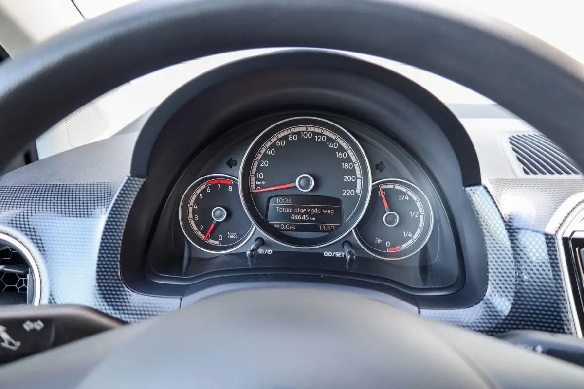 up! 1.0 65pk | Lane Assist | Bluetooth | DAB