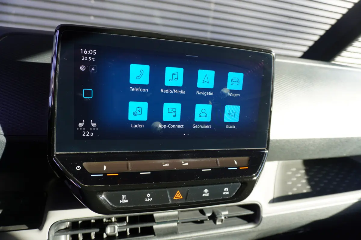 77 kWh 2x Schuifdeur Achterdeuren Apple Carplay 19" Velgen Camera Parkeersensoren 2-Zits Cruise control