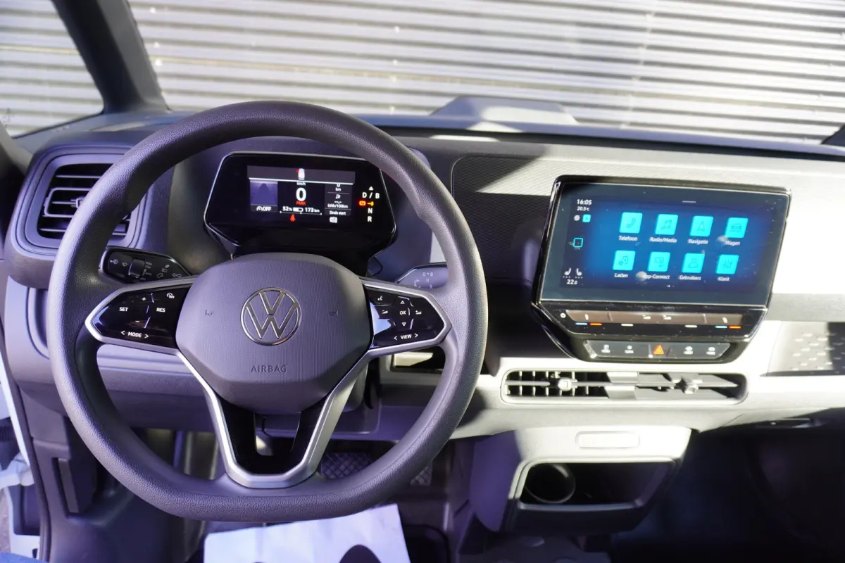 77 kWh 2x Schuifdeur Achterdeuren Apple Carplay 19" Velgen Camera Parkeersensoren 2-Zits Cruise control