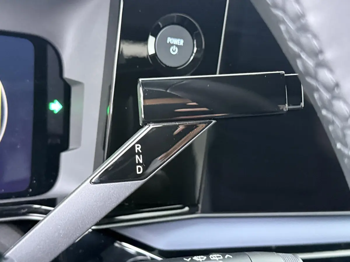 EVOLVE 52 kWh | SNELRIJDEN NU OP VOORRAAD | € 3.000,- voorraadvoordeel! | Harman Kardon | Google build-in | Stoelverwarming