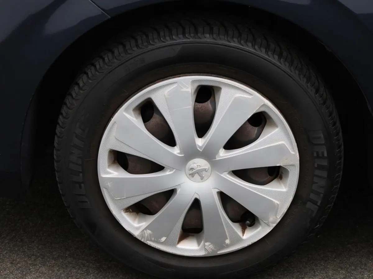 1.0 e-VTi Active | Airconditioning | Bluetooth | Elektrische Ramen |
