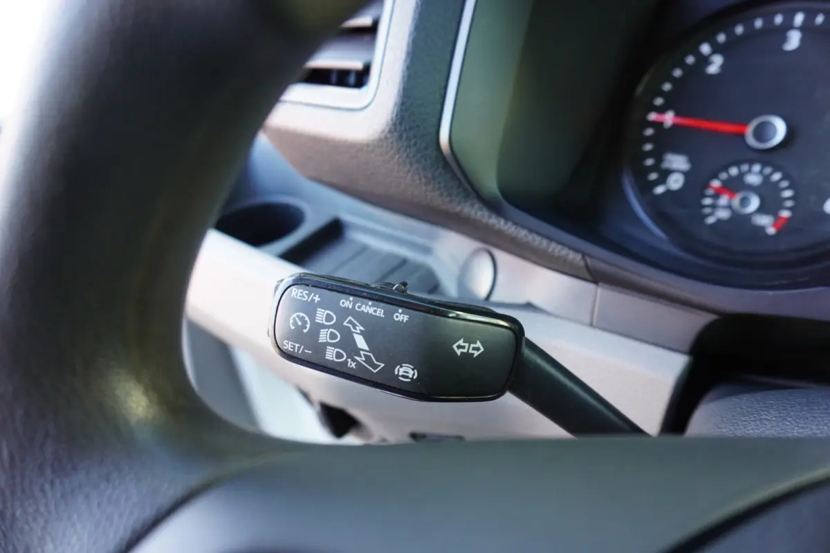 140pk L3H3/L2H2 Trekhaak Cruise control Airco 3-zits Camera Apple Carplay