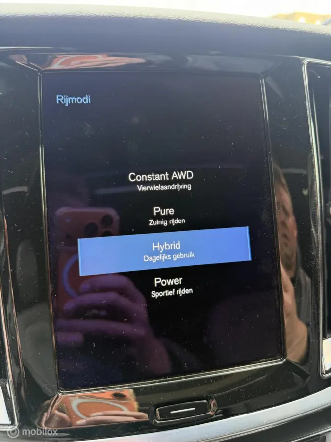 2.0 T6 Recharge AWD R-Design PANO/BTW/LEER