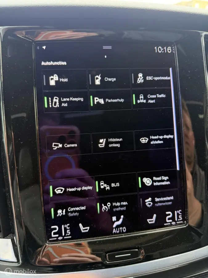 2.0 T6 Recharge AWD R-Design PANO/BTW/LEER