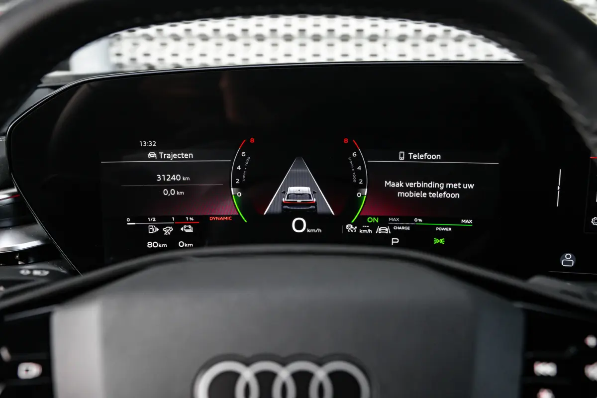 Avant 2.0 quattro S edition | Techniek pakket | Trekhaak | Sportstoel-S |