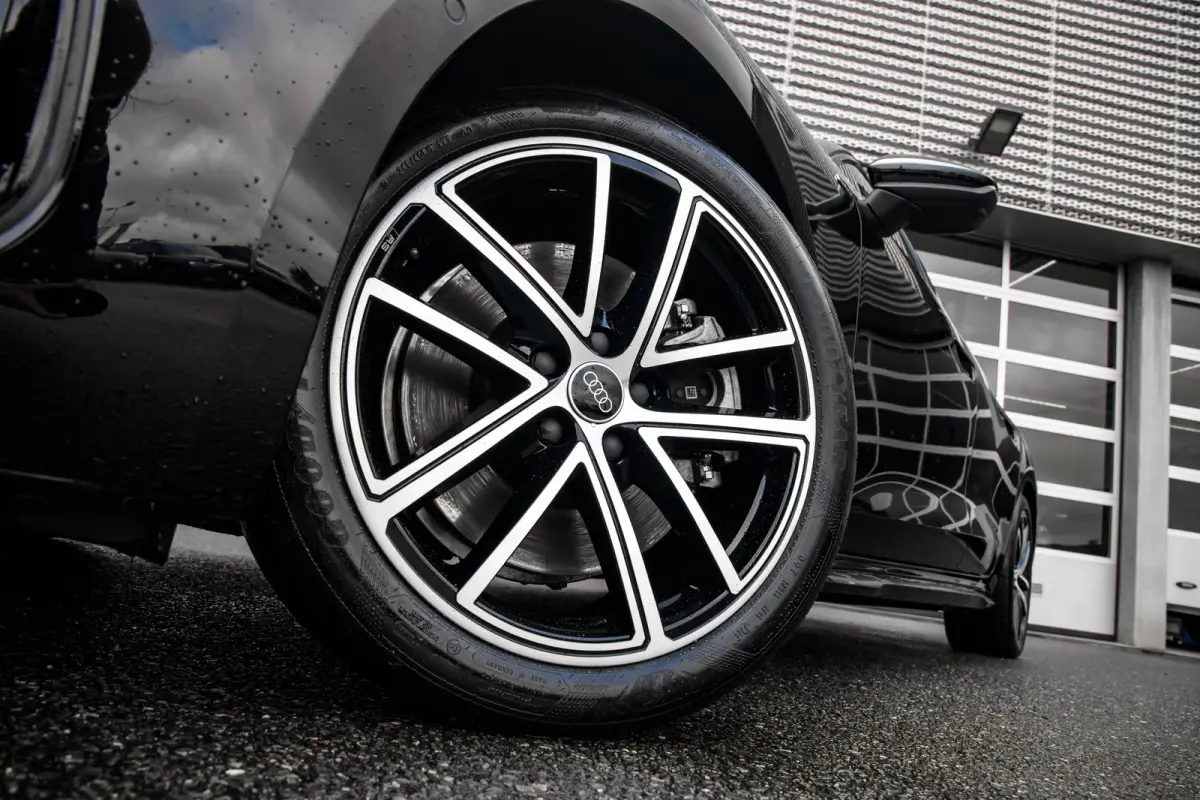 Avant 2.0 quattro S edition | Techniek pakket | Trekhaak | Sportstoel-S |