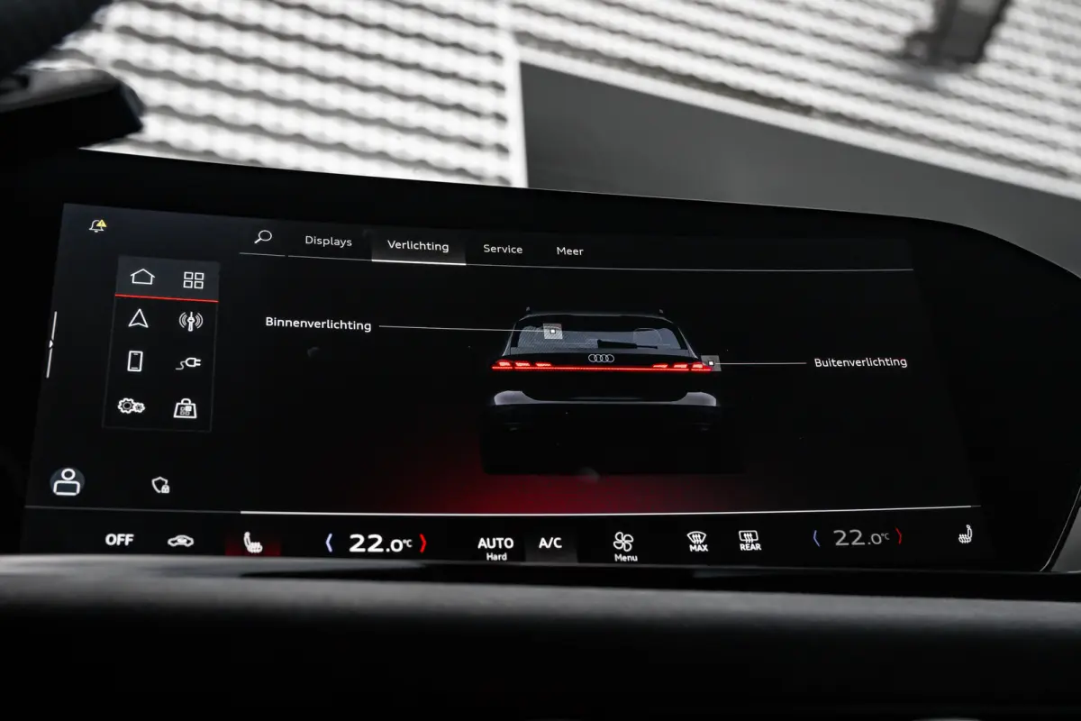 Avant 2.0 quattro S edition | Techniek pakket | Trekhaak | Sportstoel-S |