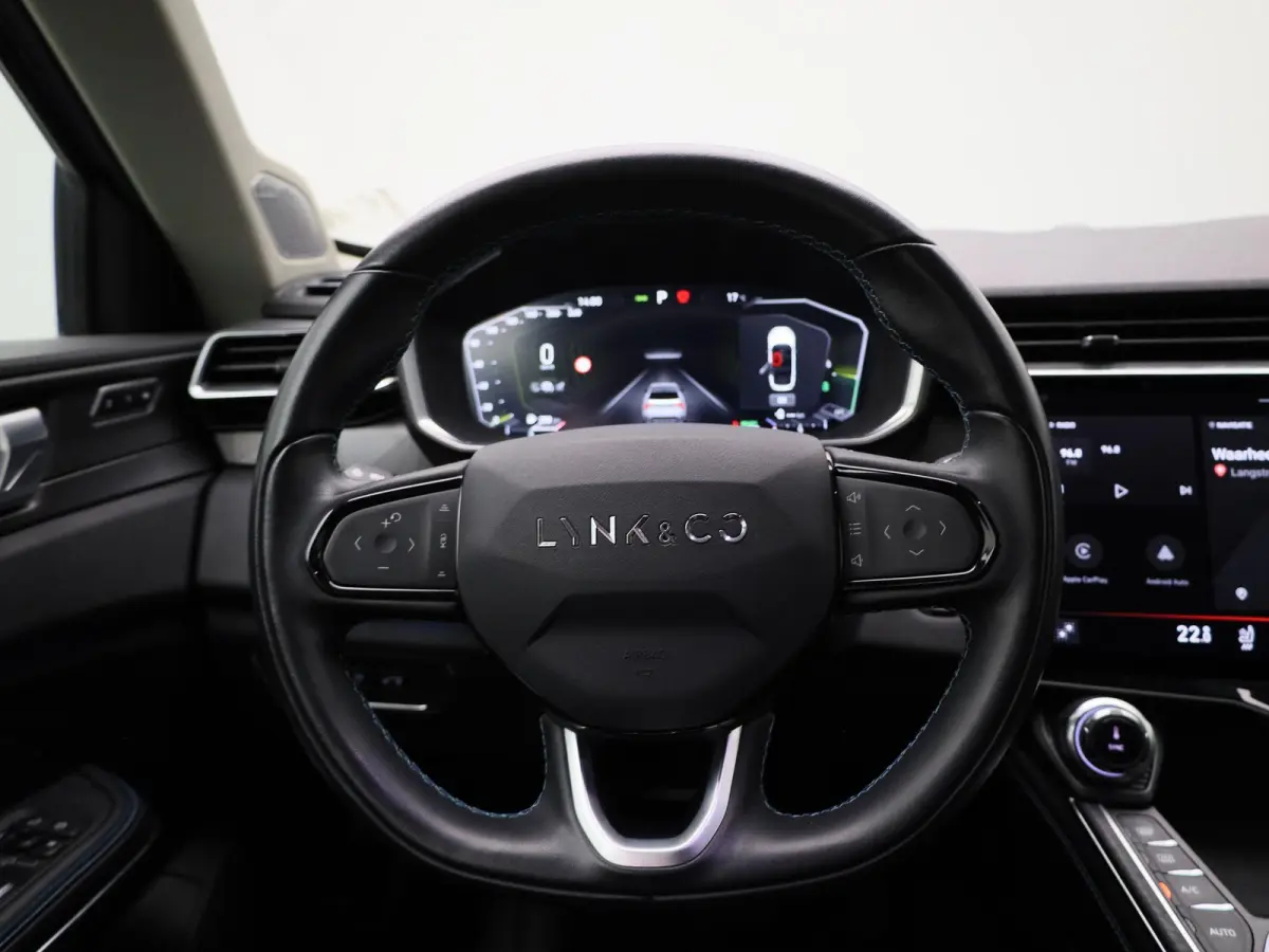 1.5 | PANORAMADAK | ELEK.STOEL MET GEHEUGEN | STOELVERWARMING | CAMERA | DIGITAAL DASHBOARD | CLIMATE CONTROL | KEYLESS |