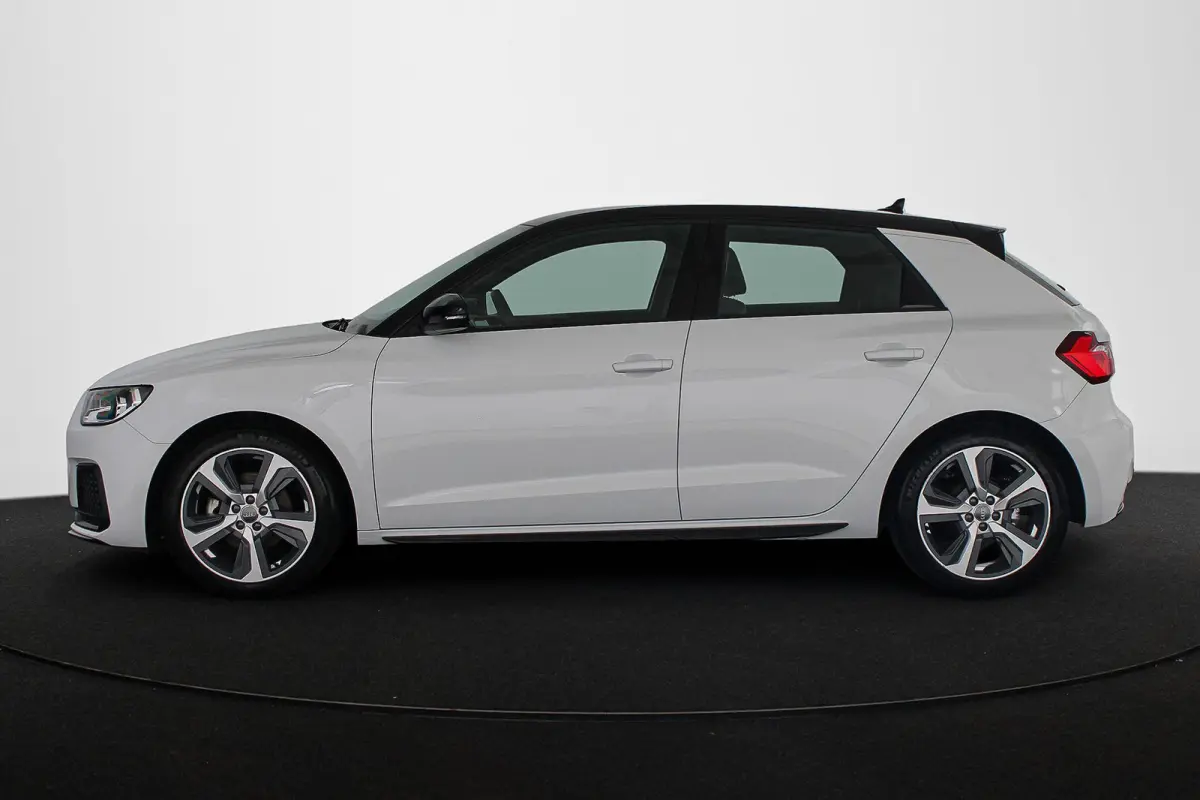 30 TFSI Advanced epic Apple Carplay Airco Parkeersensoren