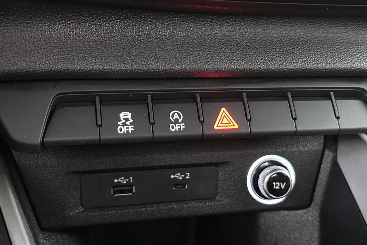 30 TFSI Advanced epic Apple Carplay Airco Parkeersensoren