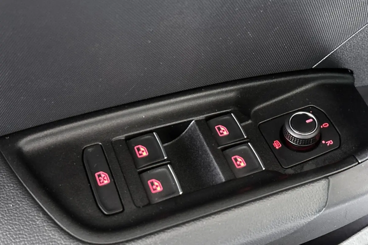 30 TFSI Advanced epic Apple Carplay Airco Parkeersensoren
