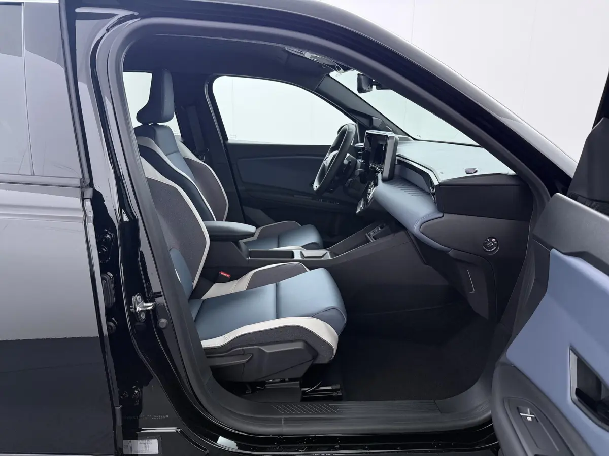 EVOLVE 52 kWh | SNELRIJDEN NU OP VOORRAAD | € 3.000,- voorraadvoordeel! | Harman Kardon | Google build-in | Stoelverwarming
