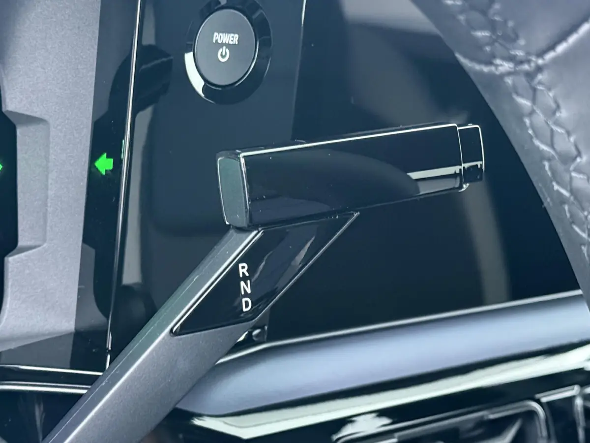 EVOLVE 52 kWh | SNELRIJDEN NU OP VOORRAAD | € 3.000,- voorraadvoordeel! | Harman Kardon | Google build-in | Stoelverwarming