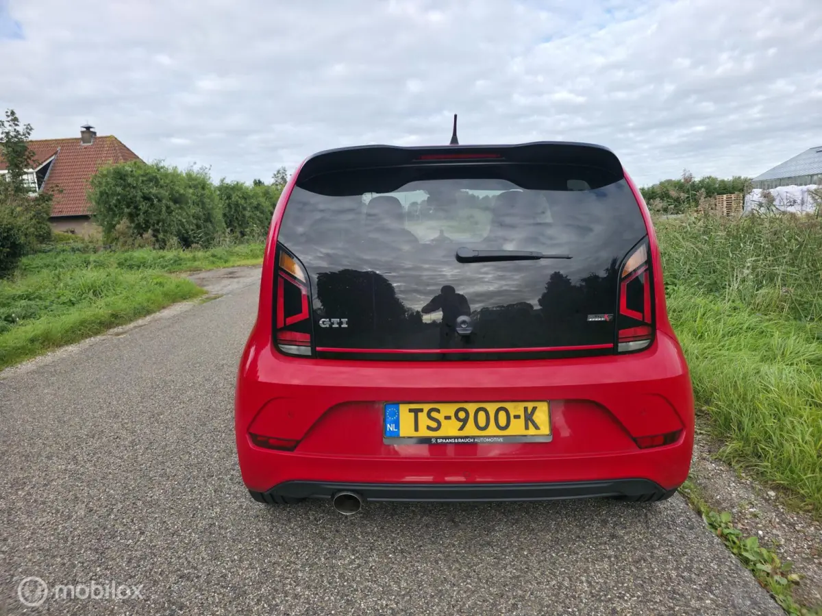 Up! 1.0 TSI GTI / Milltek / Stoelverwarming / PDC