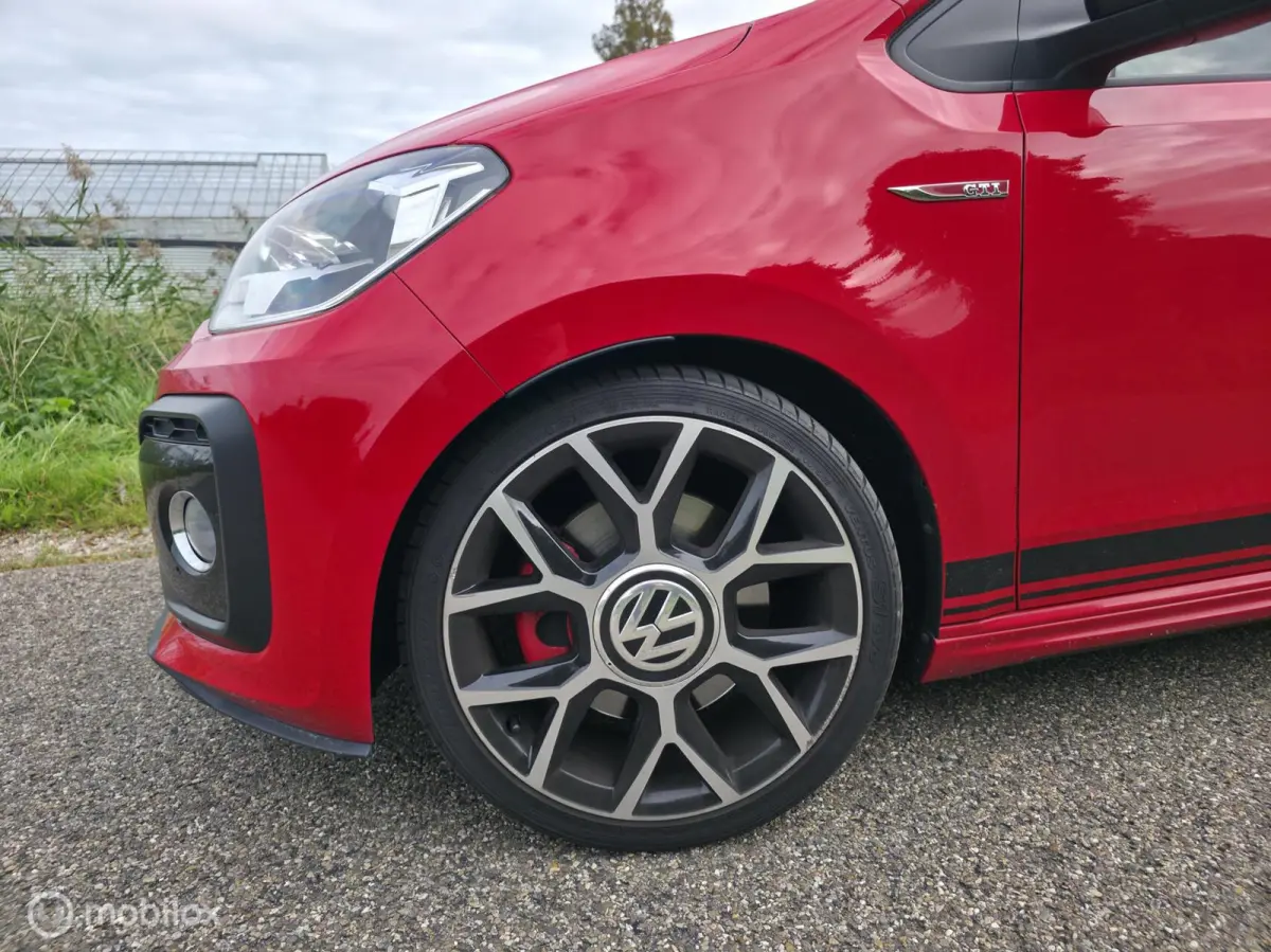 Up! 1.0 TSI GTI / Milltek / Stoelverwarming / PDC