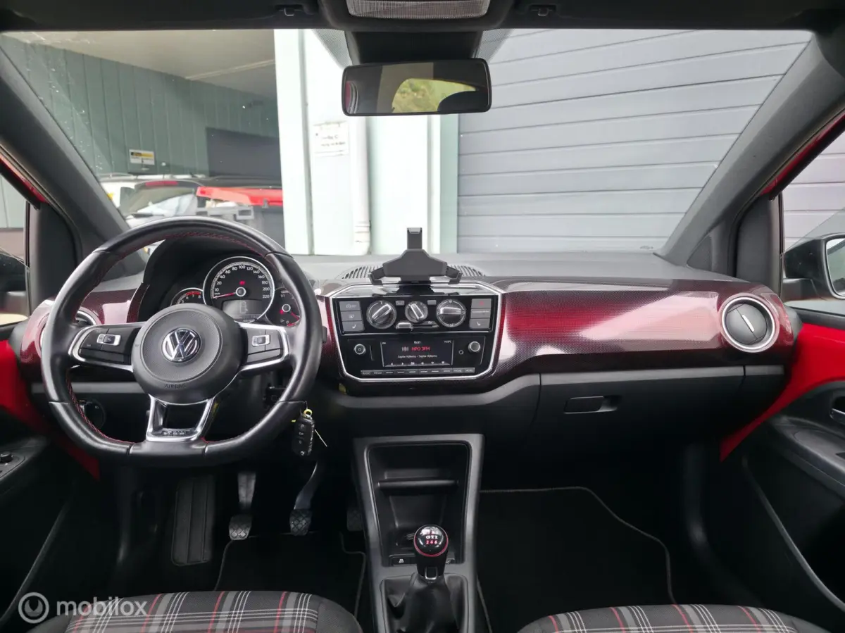 Up! 1.0 TSI GTI / Milltek / Stoelverwarming / PDC