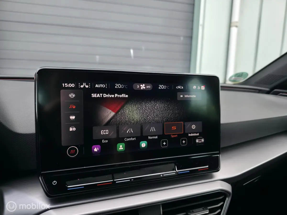 1.5 eTSI FR / Pano / Camera / Carplay / Sfeerverl.