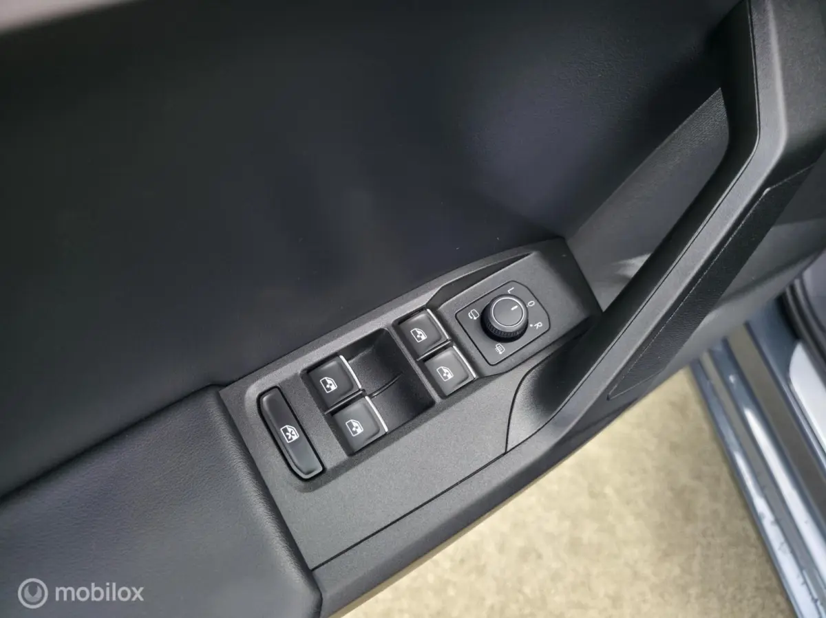 1.5 eTSI FR / Pano / Camera / Carplay / Sfeerverl.
