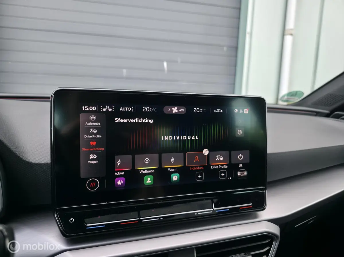 1.5 eTSI FR / Pano / Camera / Carplay / Sfeerverl.
