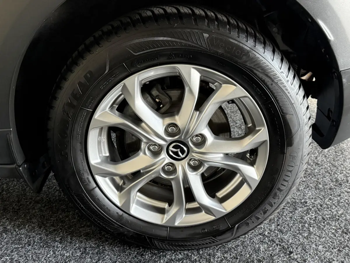 2.0 SkyActiv-G 120 TS+ AUTOMAAT | NAVI | STOELVERW
