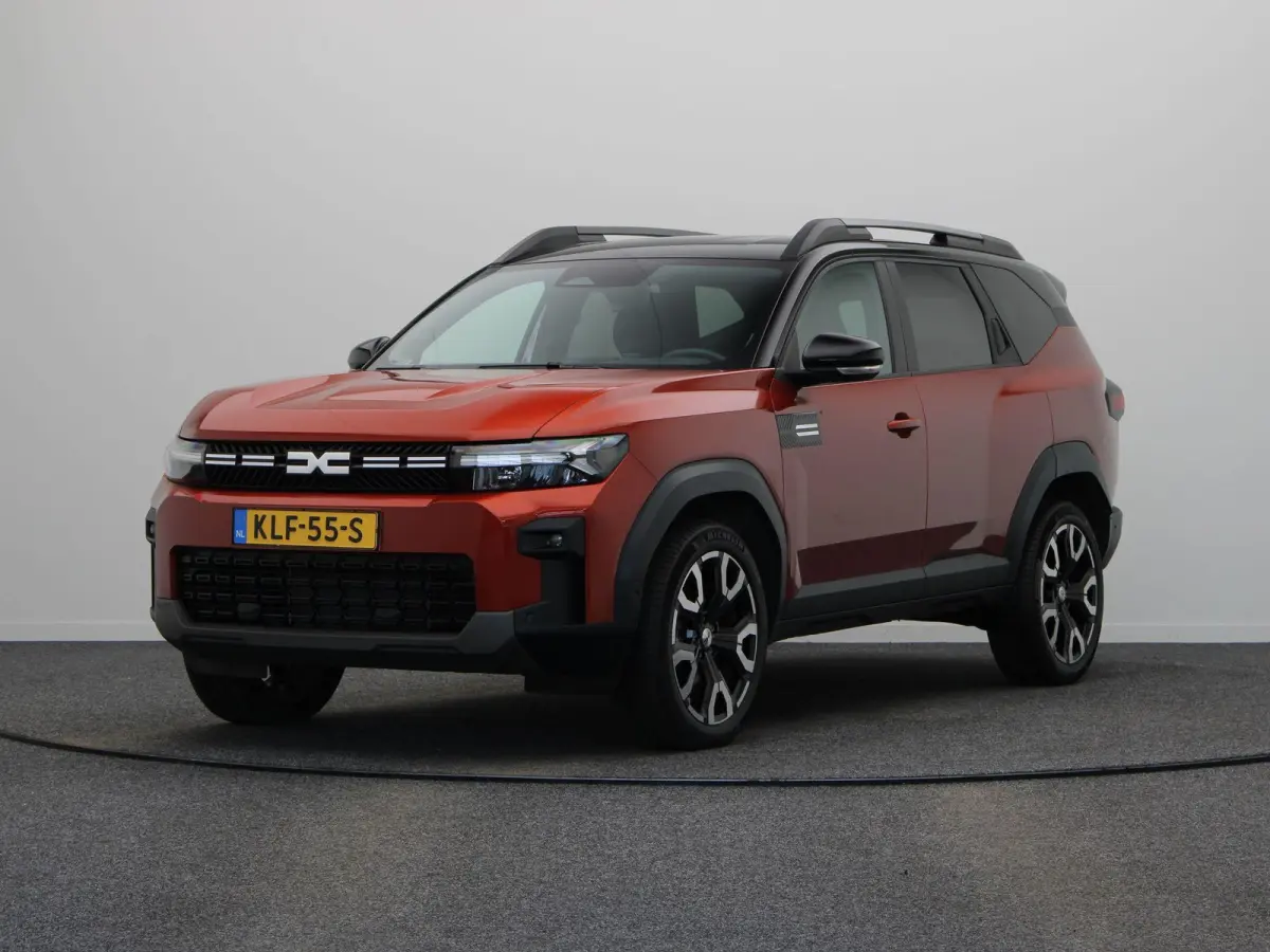 1.8 Hybrid 155 Launch Edition | Trekhaak | Adaptieve cruise control | Elektrisch bedienbare kofferklep | Stoel, stuur en voorruitverwarming |