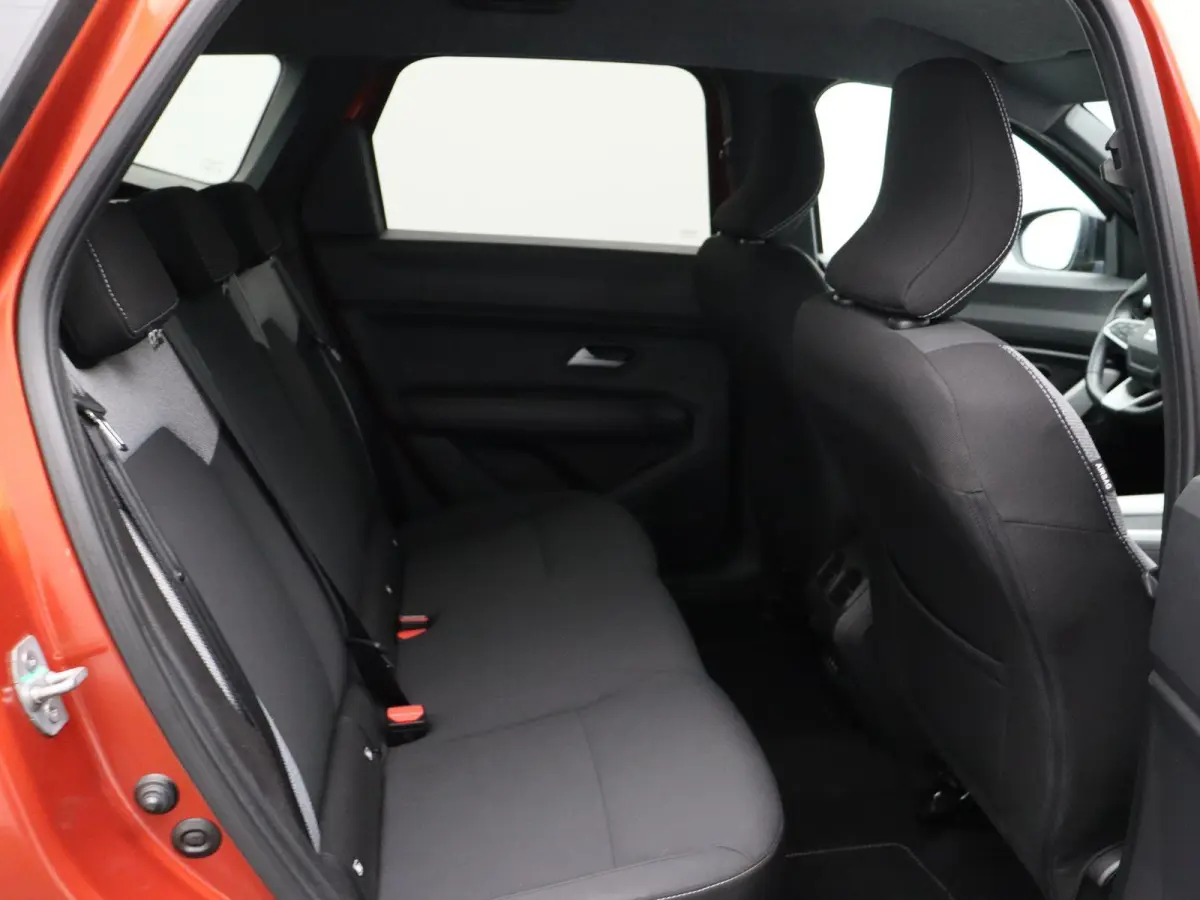 1.8 Hybrid 155 Launch Edition | Trekhaak | Adaptieve cruise control | Elektrisch bedienbare kofferklep | Stoel, stuur en voorruitverwarming |
