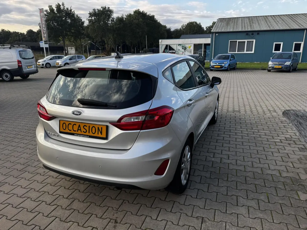 1.0 EcoBoost Connected 5drs