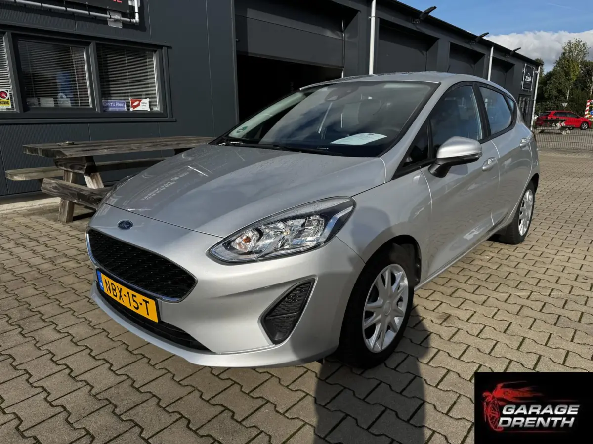 1.0 EcoBoost Connected 5drs