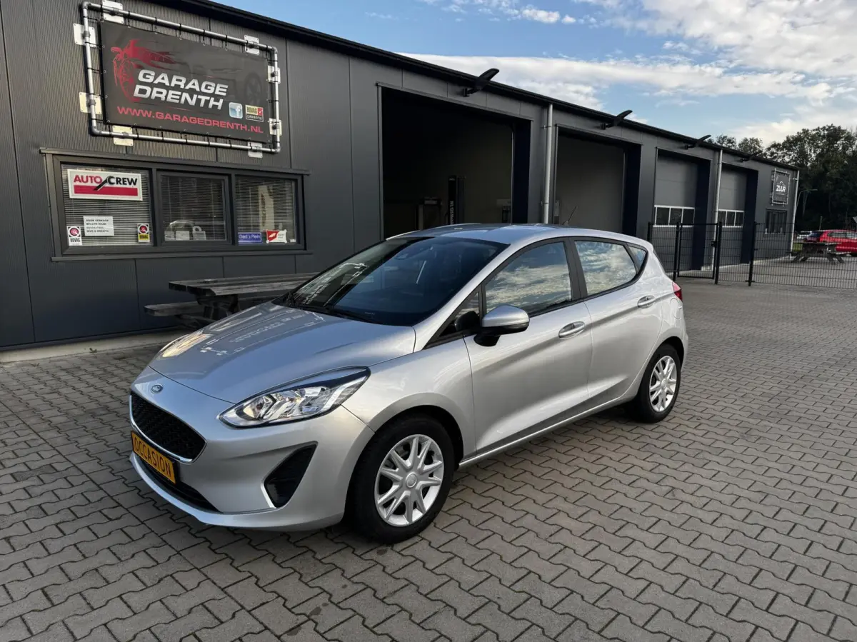 1.0 EcoBoost Connected 5drs