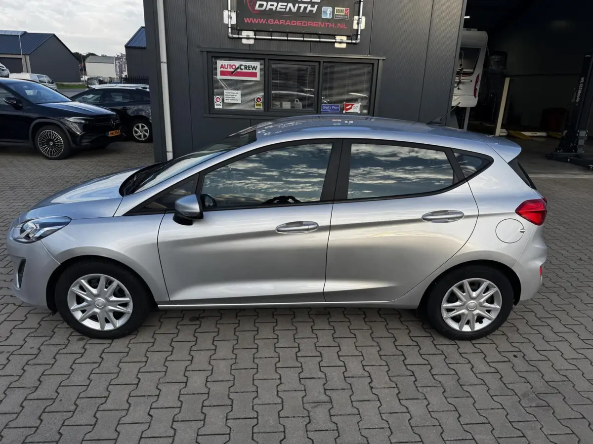 1.0 EcoBoost Connected 5drs
