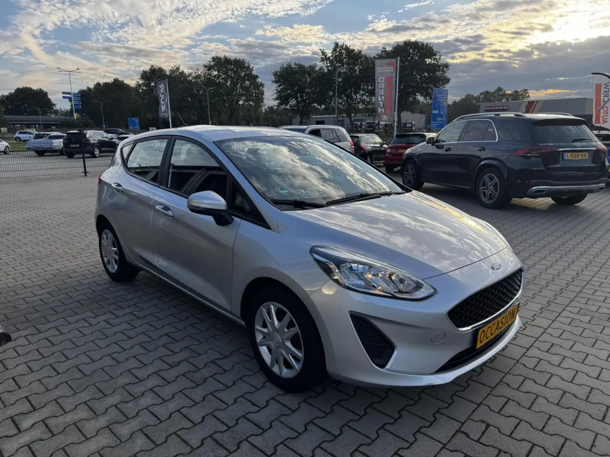 1.0 EcoBoost Connected 5drs