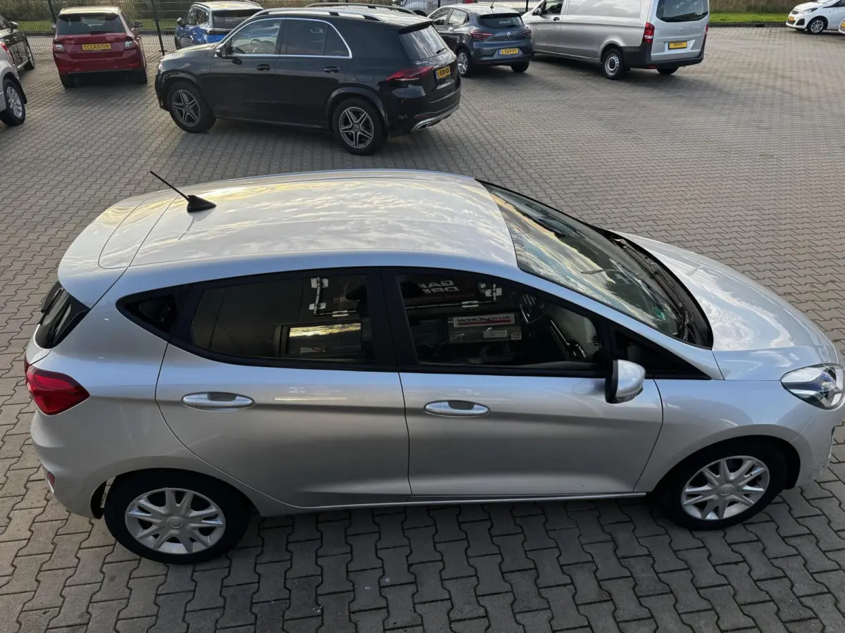 1.0 EcoBoost Connected 5drs